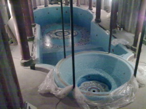 Изготовление мозаичного панно в чаше Купели и Бассейна.