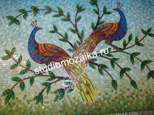 Сборка мозаичного панно  в мастерской студии -Фасад частного дома.